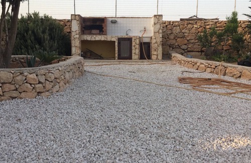 Lampedusa Villa | Grecale's Villa Amarilla