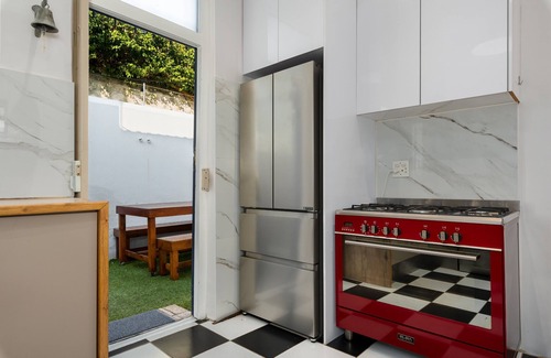 Green Point Apartment | Grecian Haven In Greenpoint Pool and Braai