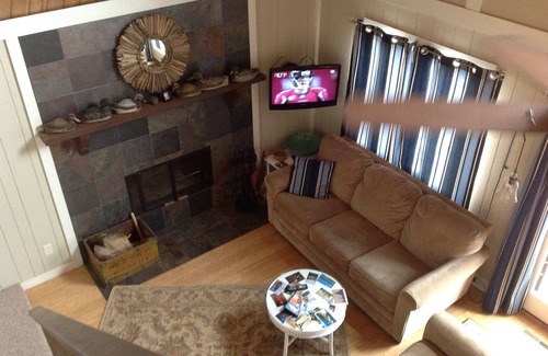 Oconto Cottage | Green Bay Waterfront Cottage. Great Year-Round Retreat. 25 min North of Lambeau