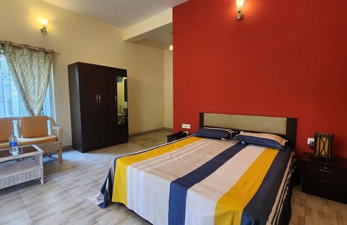 Barddhaman Hotel | Green County Wellness Retreat