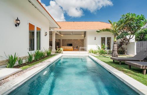 Batubelig Villa | Green Garden Seminyak Villa