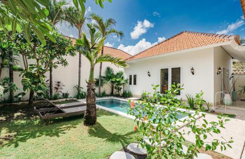 Batubelig Villa | Green Garden Seminyak Villa