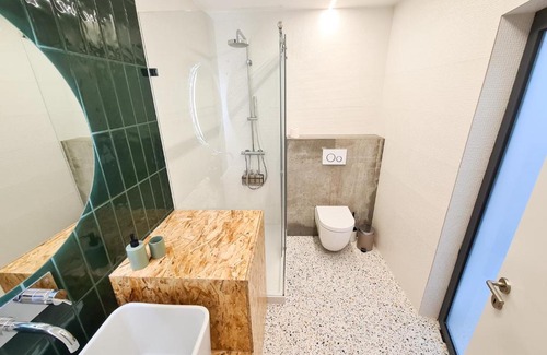 Figueira da Foz House | green guest house. Figueira da Foz