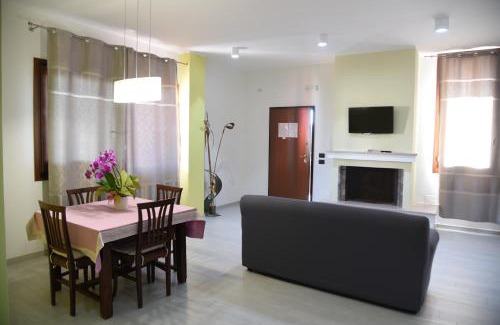 Cavallino House | Green House