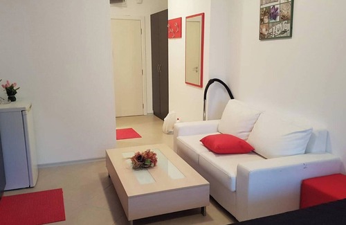 Sozopol Apartment | Green Life Cozy Studio Retreat, Smokinya, Kavatsi, Sozopol