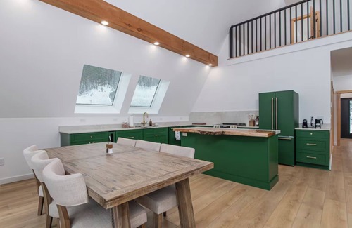 Killington House | Green Mountain Yay Frame - Gorgeous new construction A-frame cabin on 18 acres