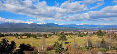 Razlog Apartment | Green Peaks Suite in Pirin Golf & County Club