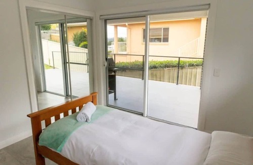 Green Point House | Green Point Tranquillity - Sea Views!