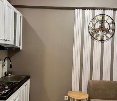 Rawasari Apartment | Green Pramuka City by Mueza Room