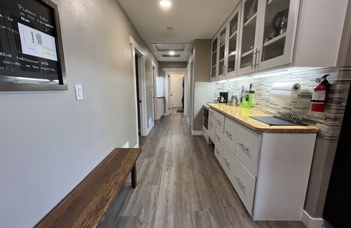 Corona House | Green River: Cozy 4 Bedroom guest quarters
