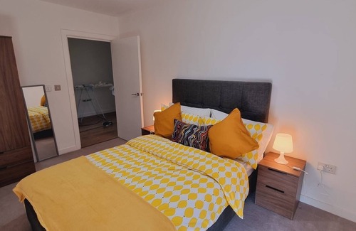 Newham Apartment | Green street view
