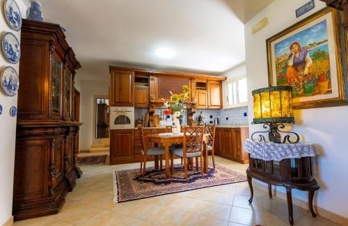 Uggiano la Chiesa Apartment | Green Tulip - Beauty Apartment with Garden