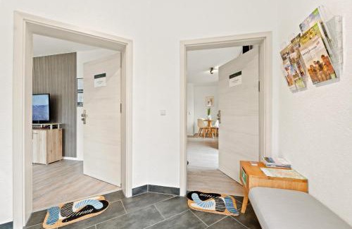 Kuestelberg Apartment | Greenhouse Living Apartment Aurinia - Wandern - Mountainbike fahren - 4 Minuten nach Winterberg - 4 Minuten zur Ruhrquelle - Natur genießen - Reisen mit Hund