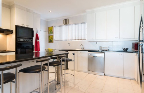 Green Point House | GREENPOINT OCEAN VISTA.