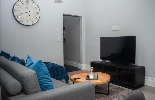 Cape Town City Centre Villa | Greenpoint Victorian Villa