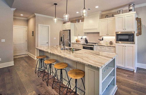 Hot Springs Village House | 'Greenside Bunker' w/ Fire Pit on Golf Course!