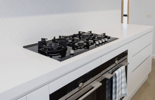 Ocean Grove House | Greenview Luxe - Sleeps 7 - Pet friendly - Firepit