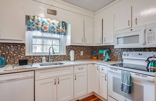 Greenville House | Greenville Home: 2 Mi to Downtown!