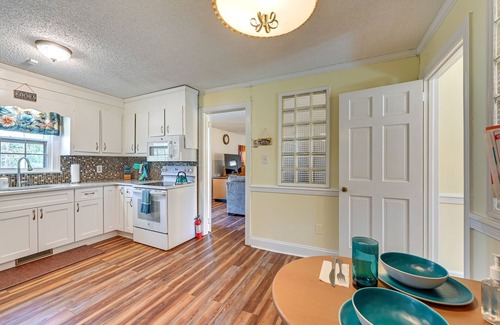 Greenville House | Greenville Home: 2 Mi to Downtown!