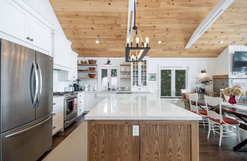 Muskoka Lakes House | Greenwood Cottage, Lake Muskoka