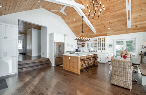 Muskoka Lakes House | Greenwood Cottage, Lake Muskoka