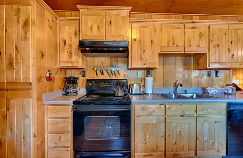 Greer Cabin | Greer Cabin And Guest Cottage-Full Property- Sleeps 12!