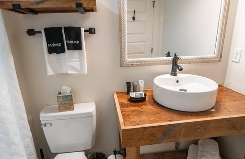 Altamont Cabin | Greeter Falls Lodge Unit 2