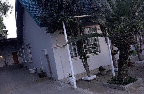 Rustenburg House | Greg Guest house