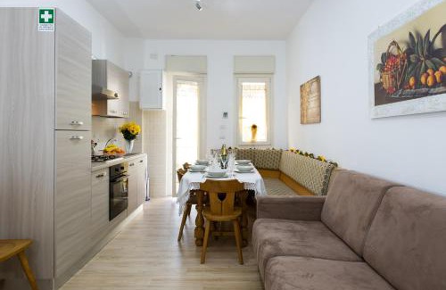 Quartiere XIII Aurelio Apartment | GREGORY BIG FAMILY