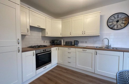 Looe Apartment | Gregory Flats No. 1, by HomeInspire