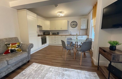 Looe Apartment | Gregory Flats No. 1, by HomeInspire