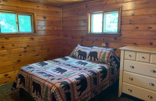 Woodruff House | Gresham Shores-Hungry Bear