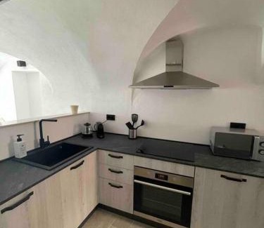 Perinaldo Apartment | Greta’s suite & private spa