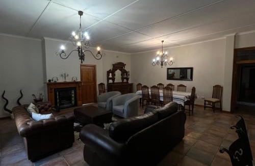 Inxuba Yethemba House | Grey Ghost Lodge