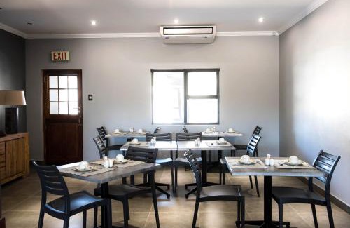 Bloemfontein Bed & Breakfast | @Greys Guesthouse