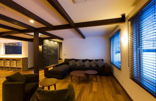 Hirafu Ski Chalet | Greystone