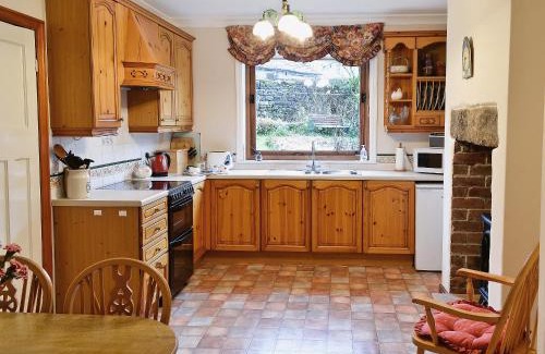 Kilnsey House | Greystones