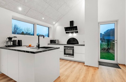 Vemb House | "Grimar" - 400m to the fjord by Interhome