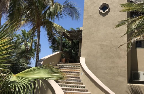 San Jose del Cabo House | Gringo Hill - Family style