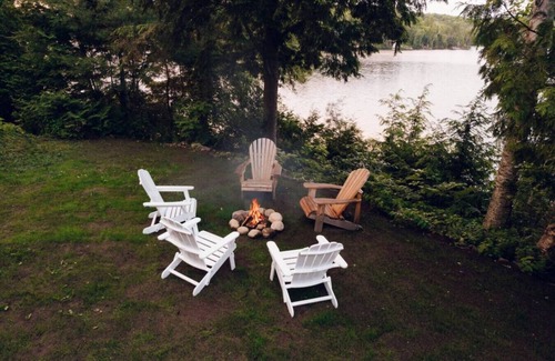 Scotia Cottage | Grinmore Lakeside Hideaway with Panoramic View