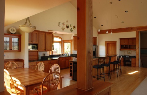 Missoula House | Griz Football Getaway - True Vacation Home - Amazing Vistas