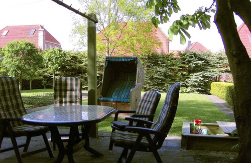 Wittmund Apartment | Große Obergeschosswohnung - Gästehaus Fischer