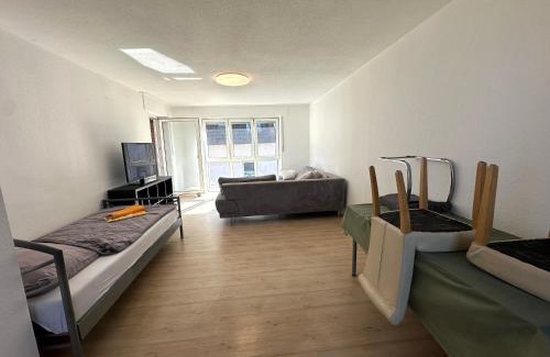 Oerlinghausen Apartment | Großes 2-Zimmer Apartment mit TV, Wifi