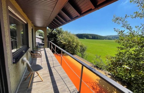 Unterallgau Apartment | Großes Apartment mit Balkon im Grünen zum wohlfühlen und entspannen