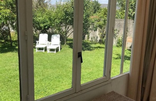 Groix House | Groix: Authentic fisherman's house close to any convenience