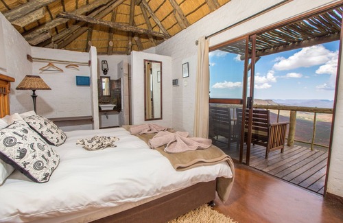 Palmwag Cabin | Grootberg Lodge