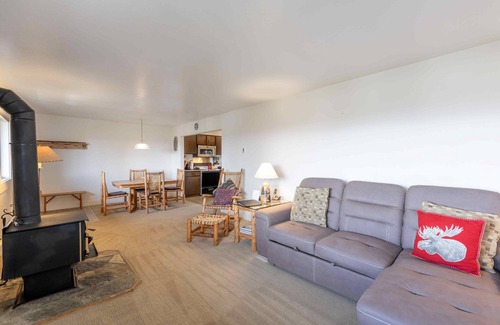 Teton Village Condo | Gros Ventre B12: Teton Village- Cozy Top Floor Condo- Beautiful Valley Views