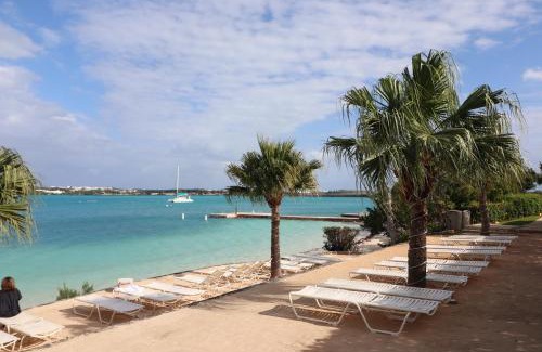 Hamilton Parish Resort | Grotto Bay Beach Resort