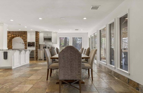 South Tulsa House | Grotto @ Southern Hills W/Pool & Hot Tub