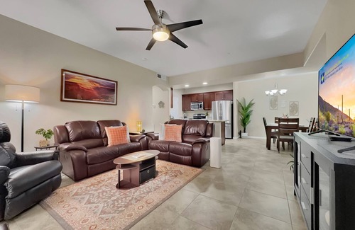Parkwood Ranch Condo | Ground Floor 3 BDR. Heated Comm Pool!